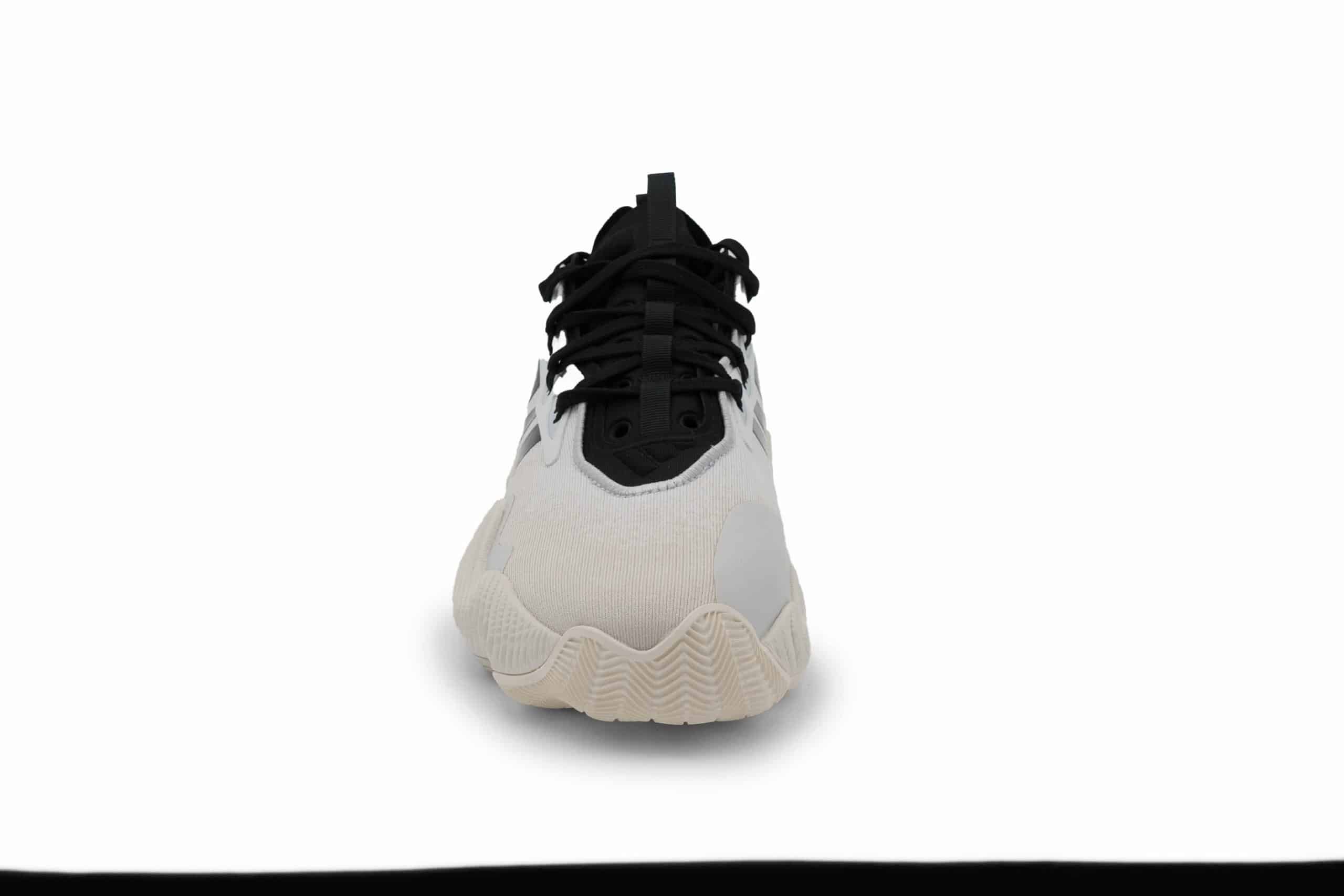 VOLLEYSTORE.IT | Lo shop online per la pallavolo e articoli da volley e beach volley | SCARPA PALLAVOLO TRAE YOUNG 3 ADIDAS